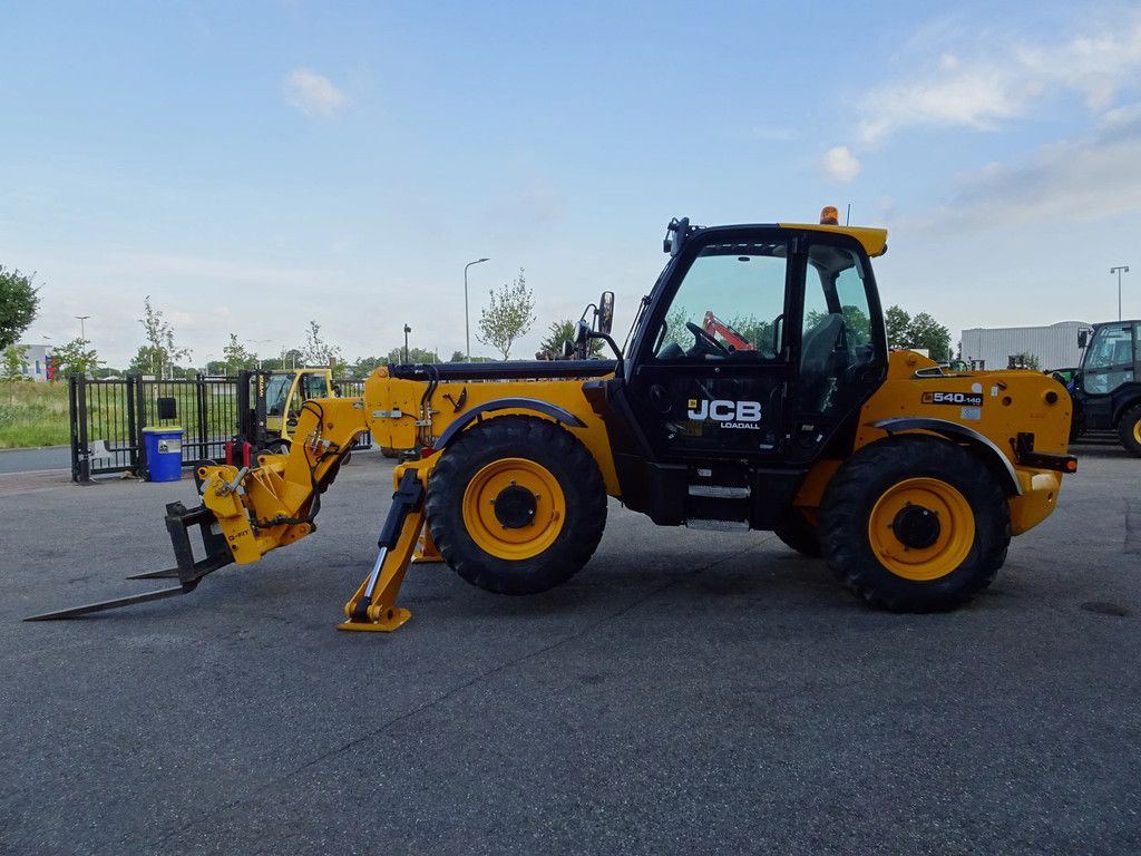 JCB 540-140