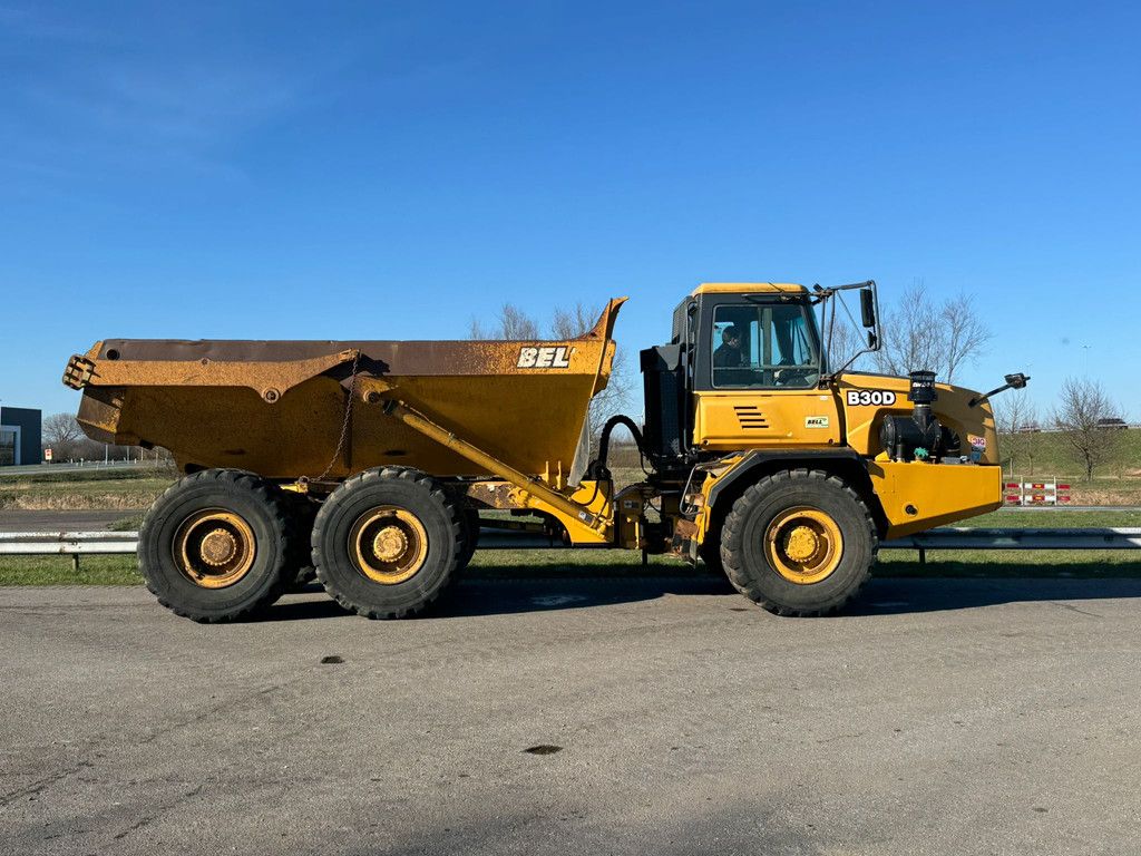 Bell B30D