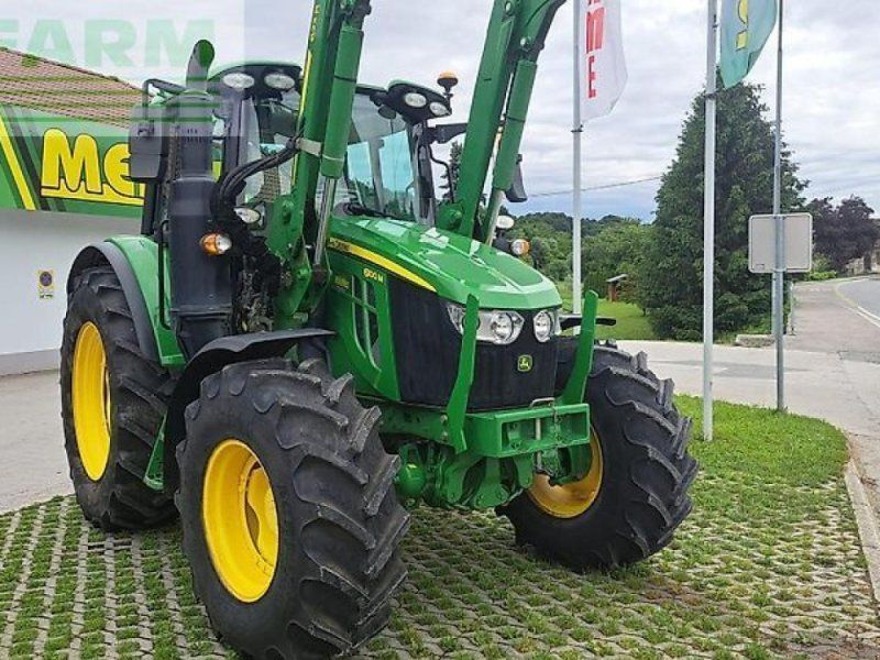 John Deere 6100m