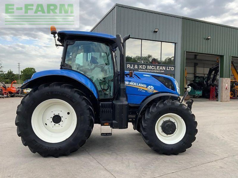 New Holland t7.210 auto command  (st26810)