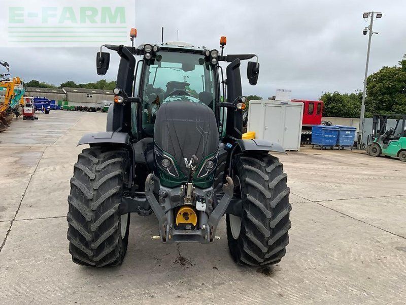 Valtra t214 versu  (st26880)