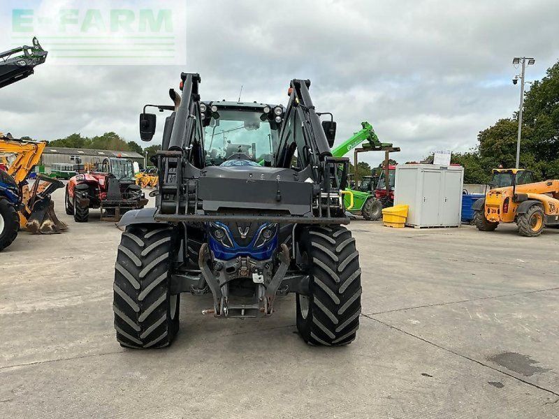 Valtra t174 active  (st26435)