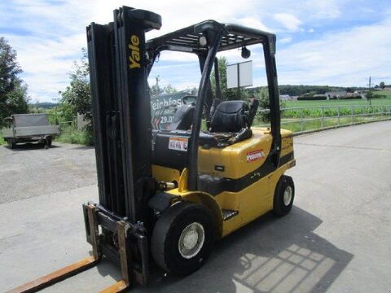 Yale 2,5 Ton. mit Seitenschieber + Tripl-Freihub 5m