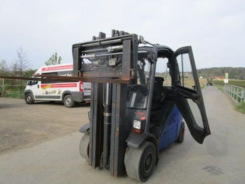 Linde H35D-02 Zinkenversteller + Seitenschieber