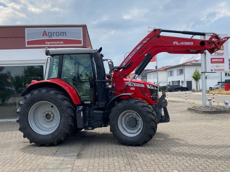 Massey Ferguson 6716 S