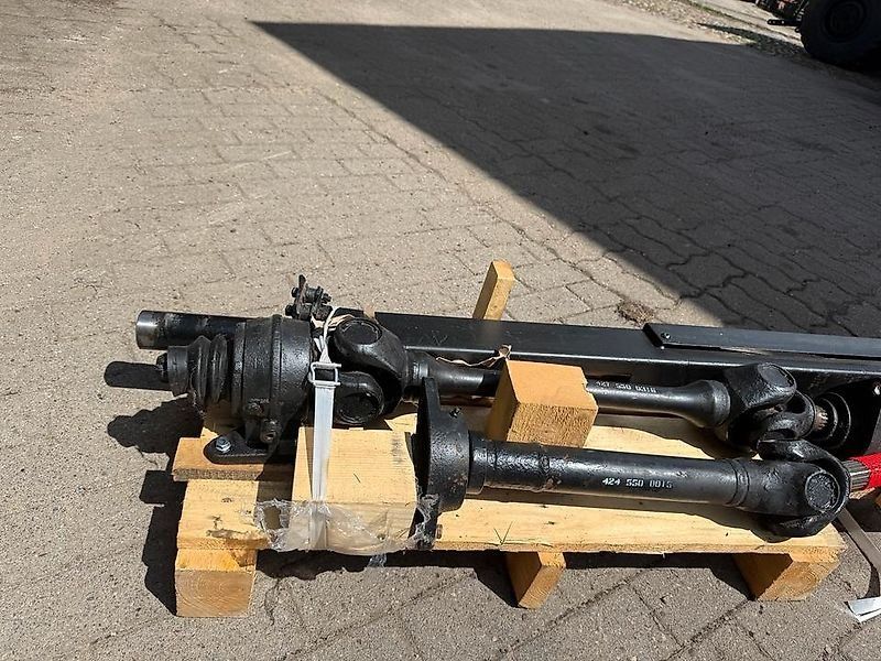Mercedes-Benz Heckzapfwelle U1250 U1450 U1650 U1300L