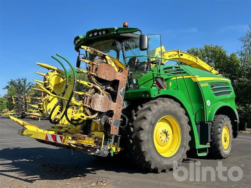 John Deere 8300i