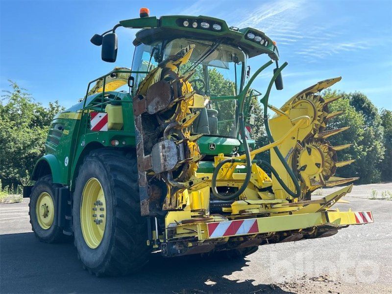 John Deere 8300i