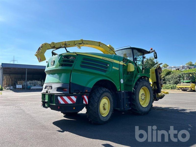 John Deere 8300i