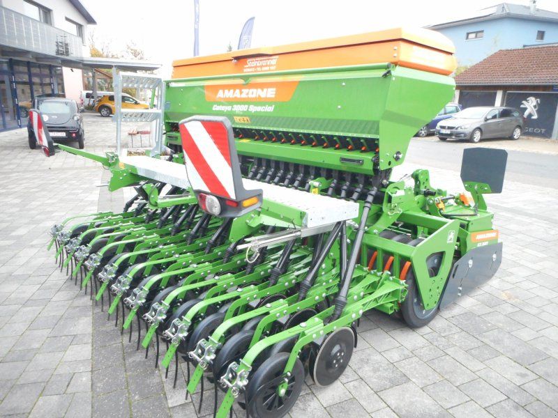 Amazone KX 3001 CULTIMIX & Cataya 3000 Special