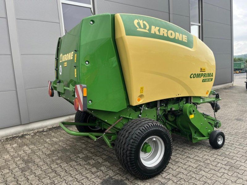 Krone Comprima F 125 XC
