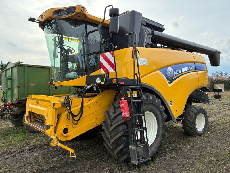 New Holland CX 5090