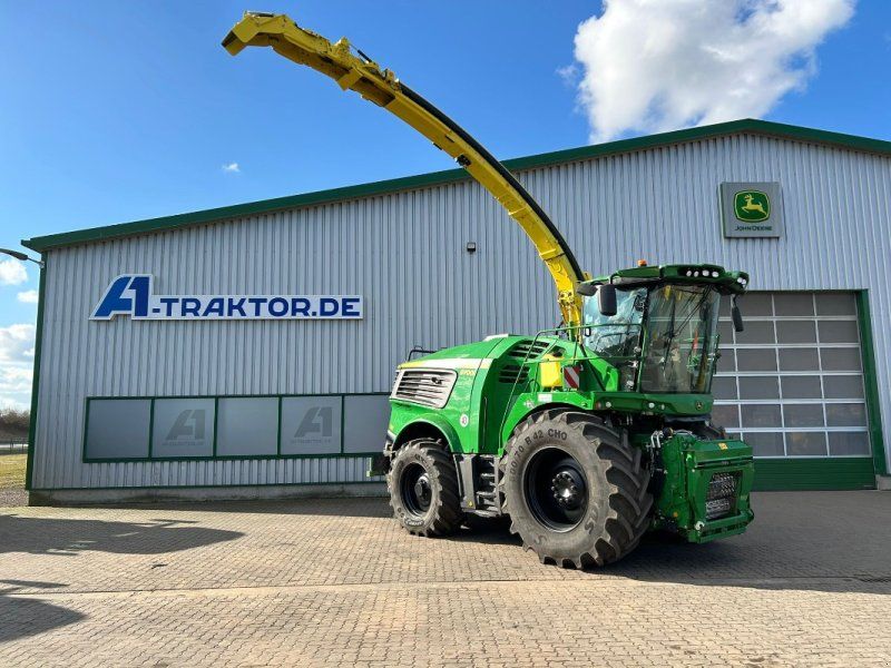 John Deere 9700i