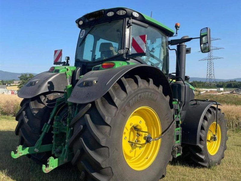 John Deere 6R 250