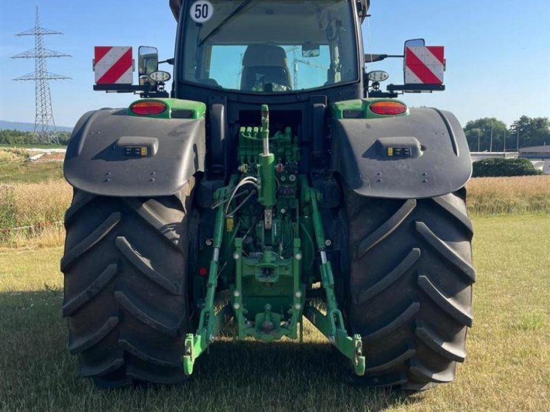 John Deere 6R 250