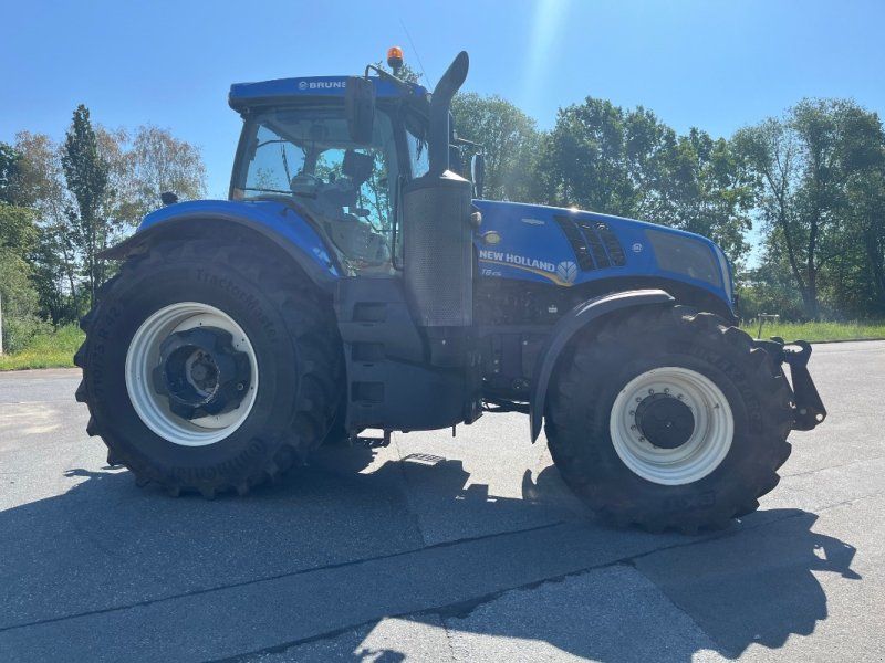 New Holland T 8.435 AC