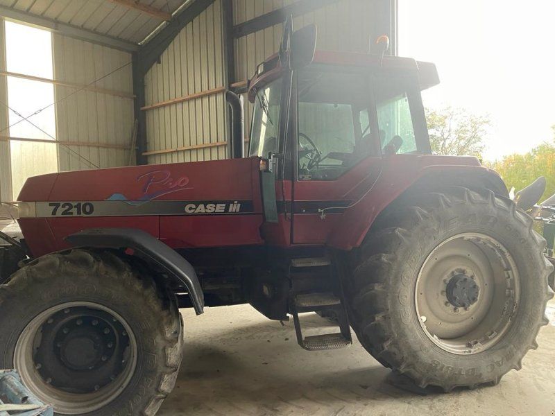 Case IH Magnum 7210 Pro