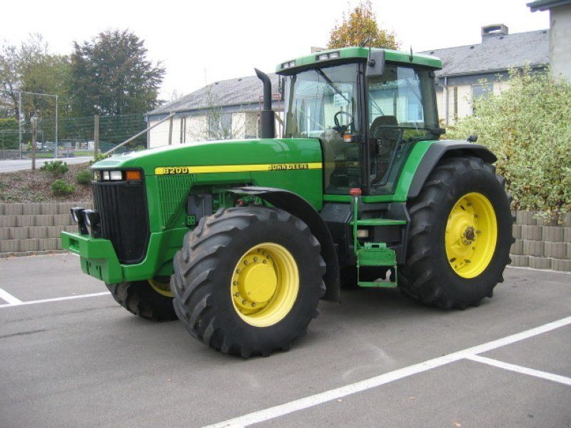 John Deere 8200 Power Shift