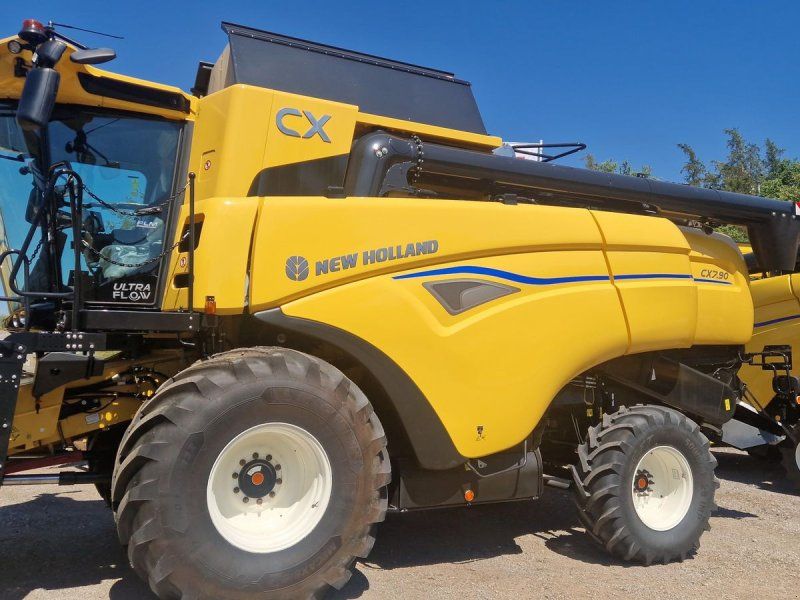 New Holland CX 7.90
