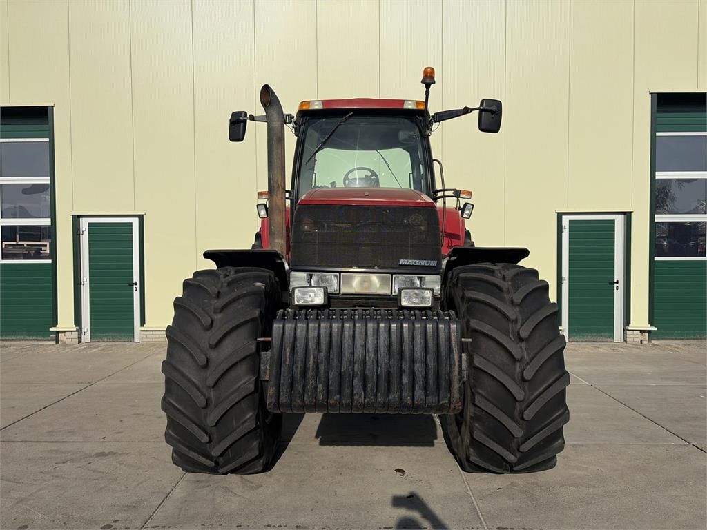Case IH Magnum MX 285