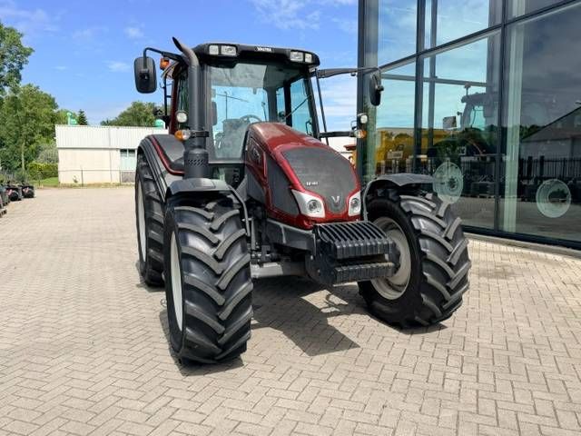 Valtra N93 Hitech