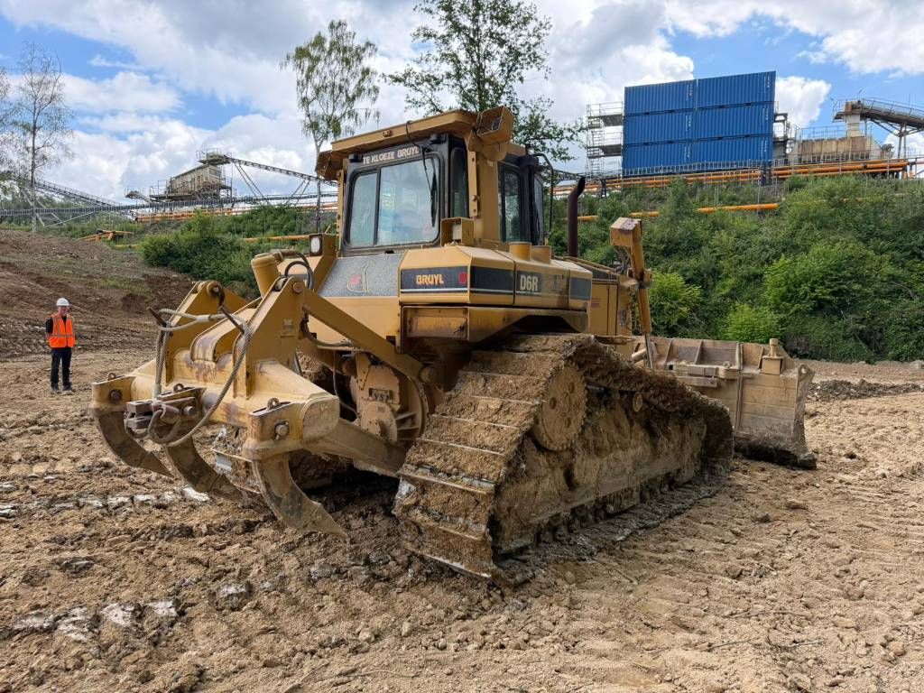 CAT D 6 R III