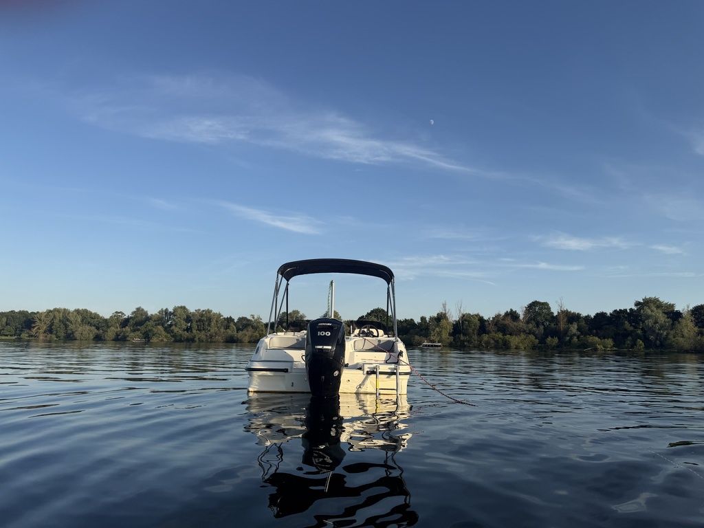 Bayliner M17 speedboot 100 PK mercury DEMO 2026