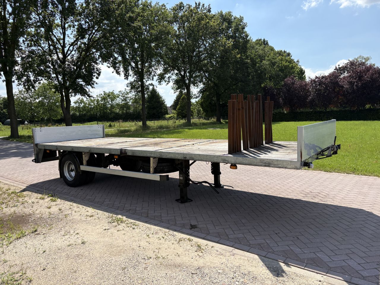 DOORNWAARD platform BE oplegger 5.5 TON