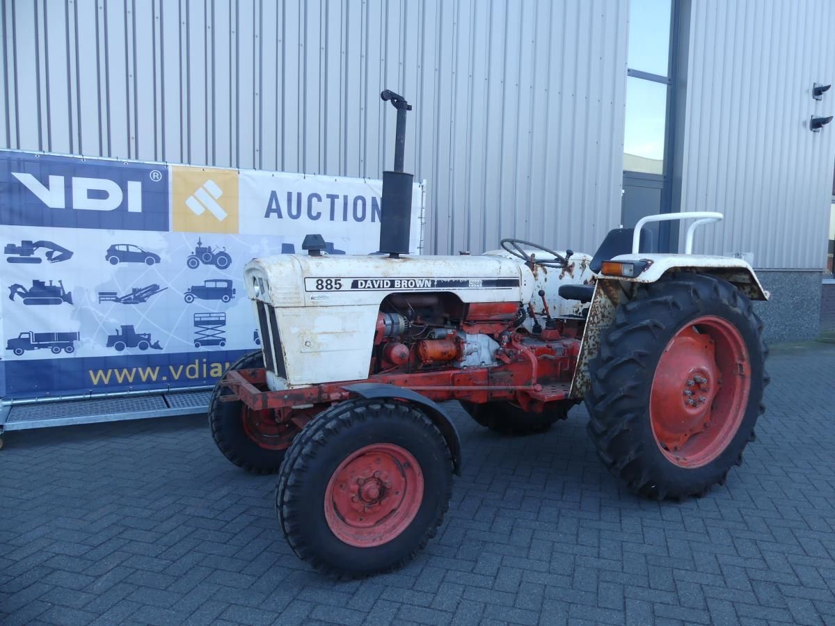 David Brown 885