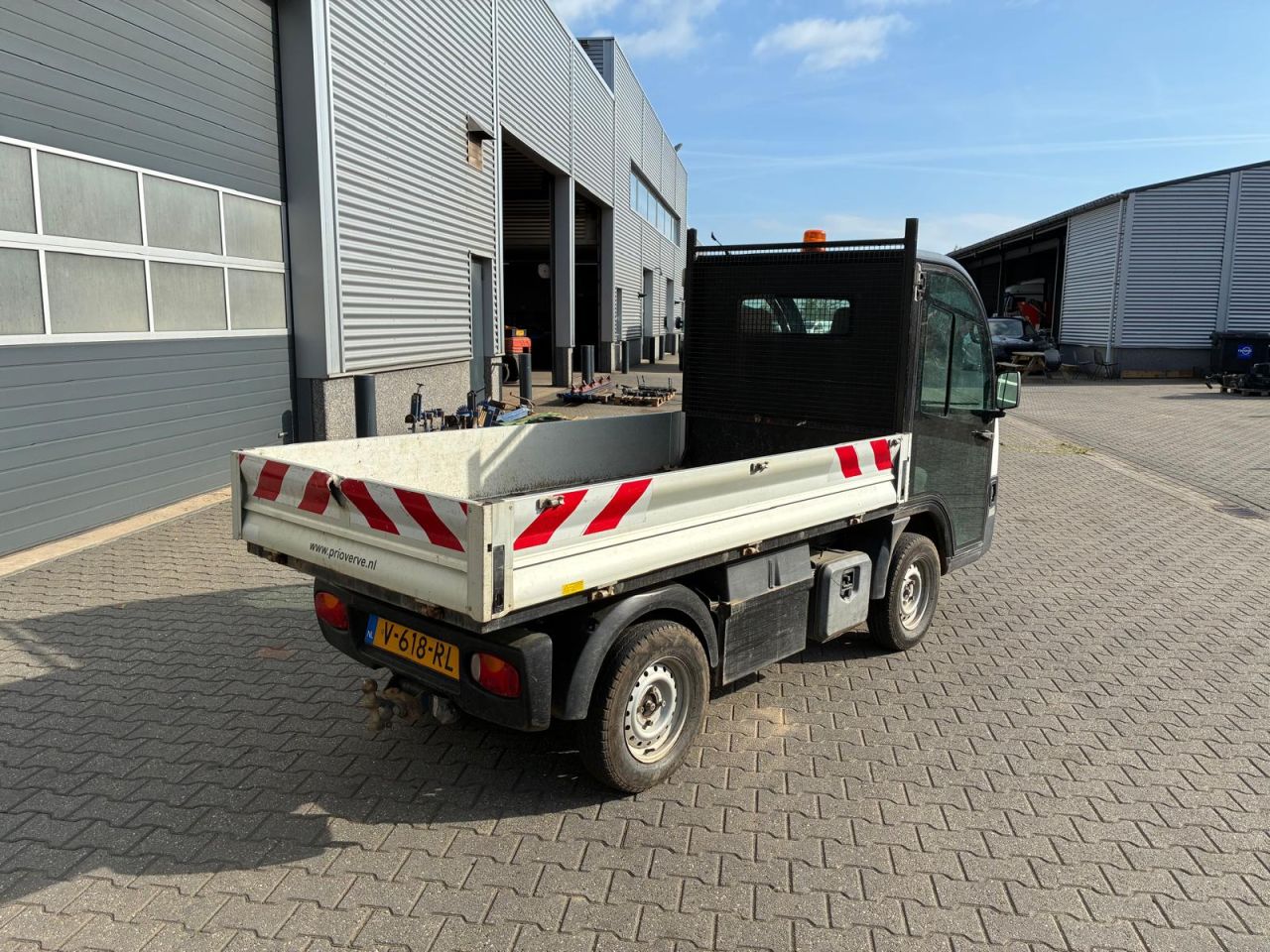 Mega RNH9 electrische wagen