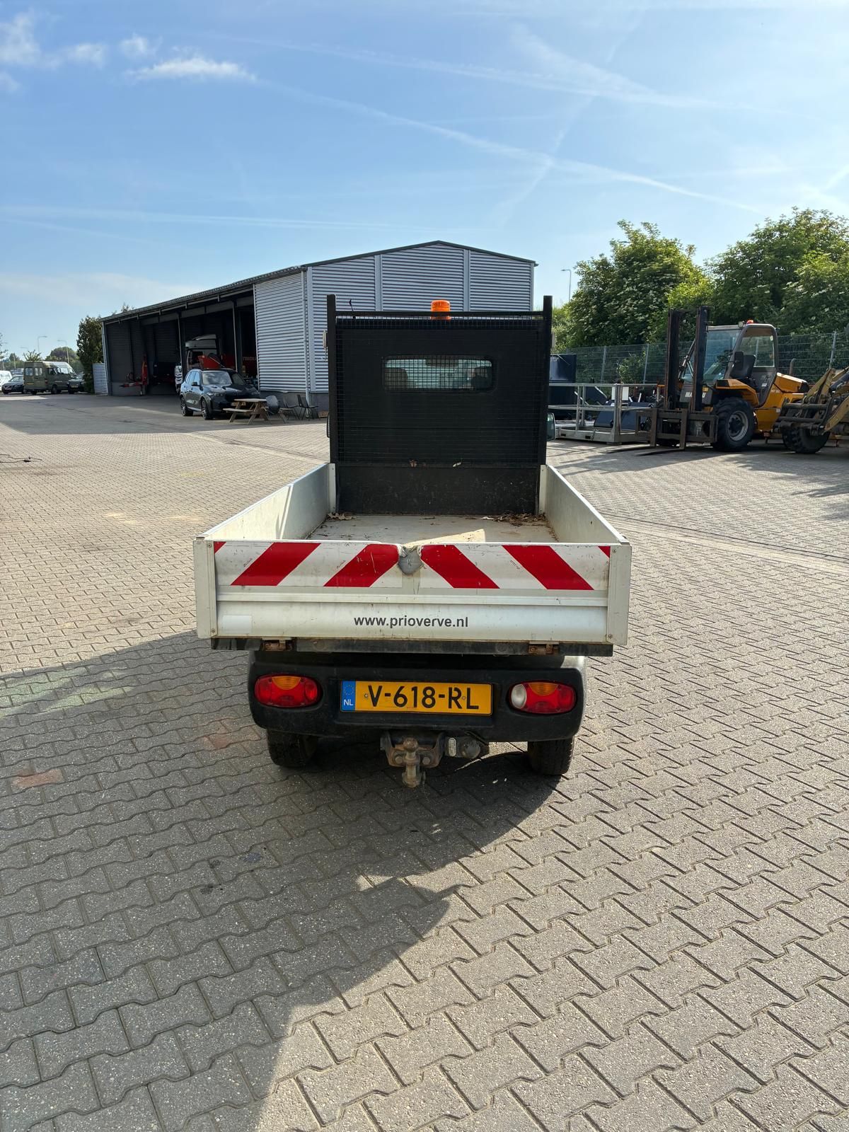 Mega RNH9 electrische wagen