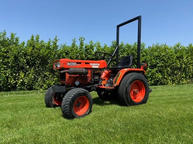 Kubota B4200 4WD