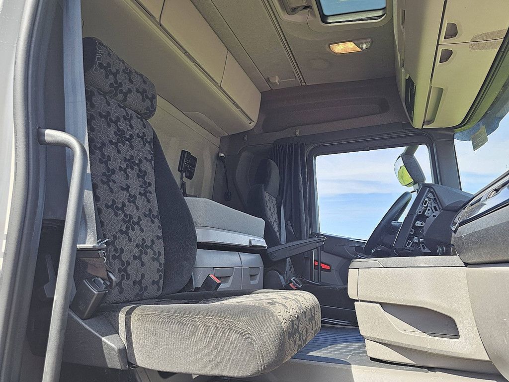 SCANIA R450
