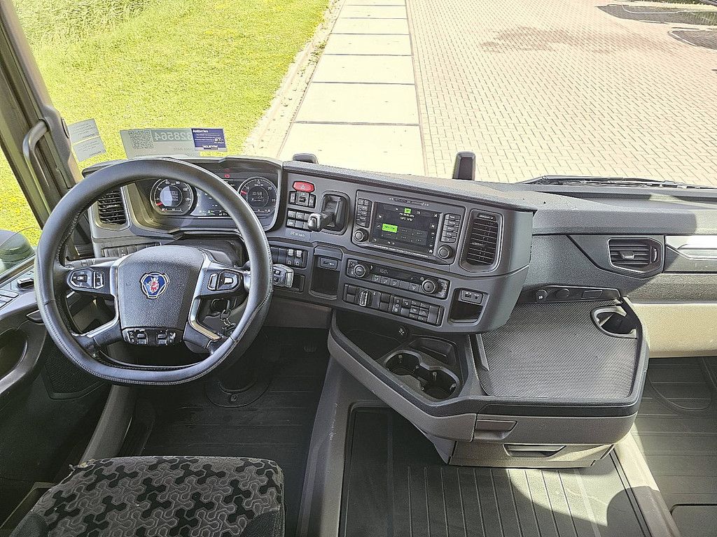 SCANIA R450