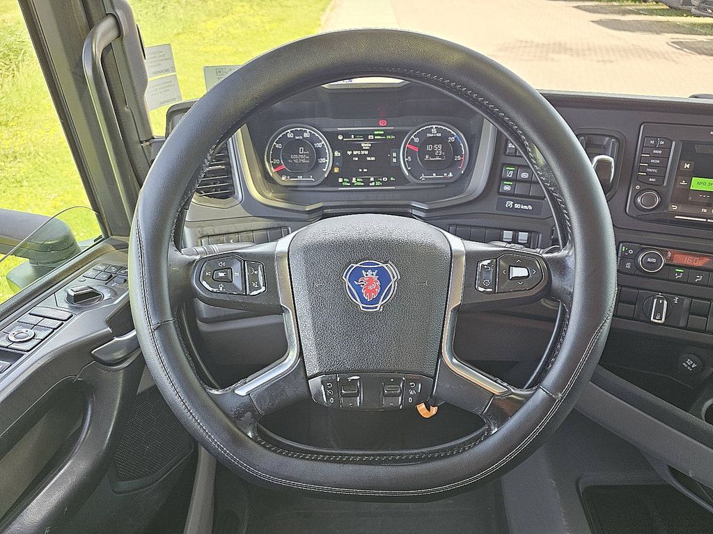 SCANIA R450