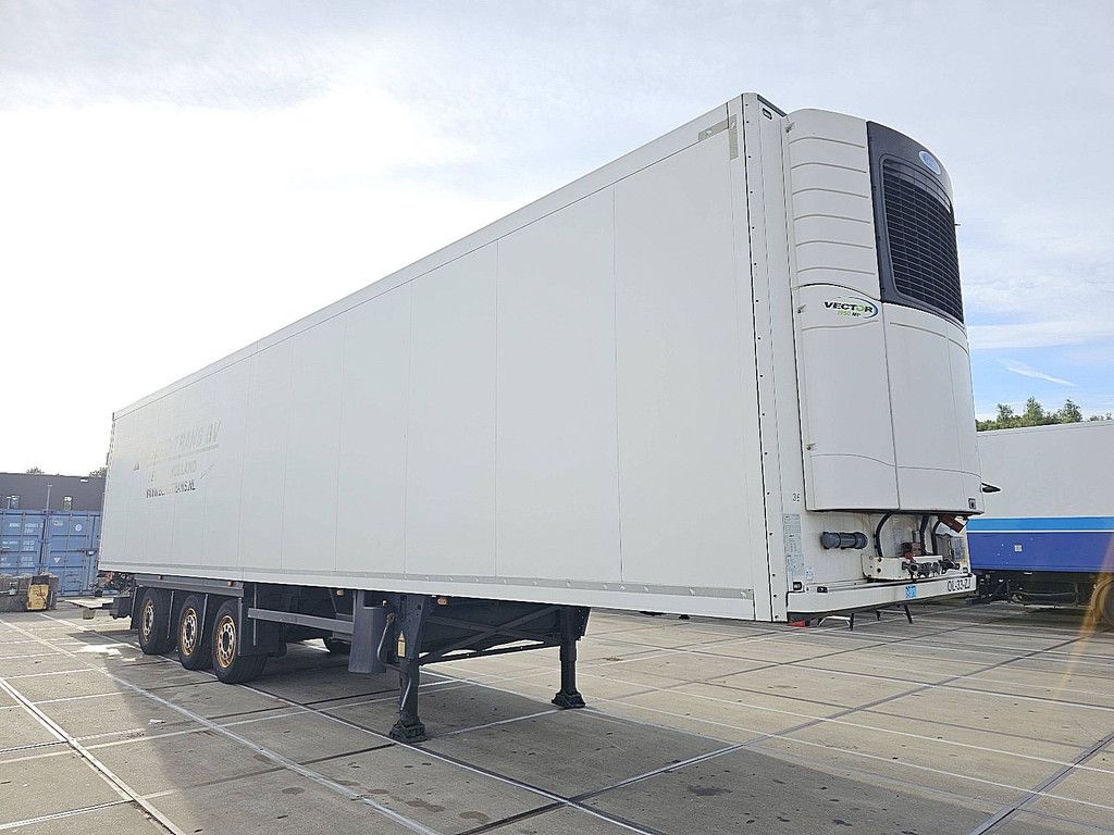 SCHMITZ SKO 24 L carrier taillift