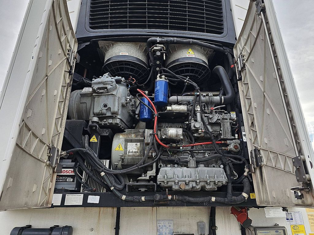 SCHMITZ SKO 24 L carrier taillift