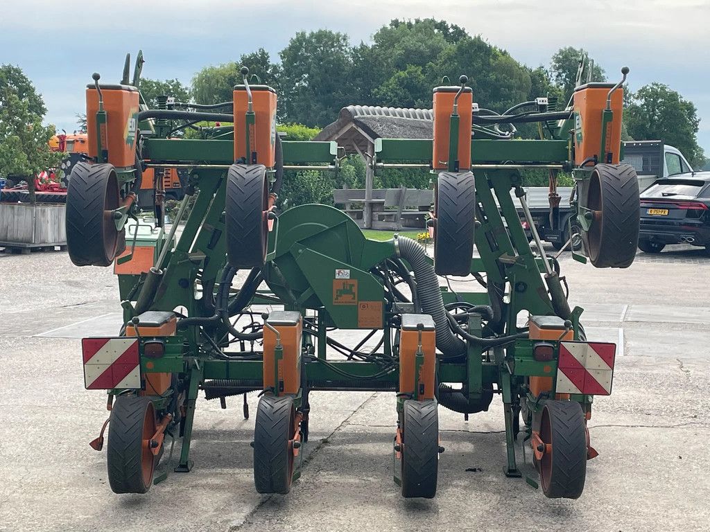 Amazone ED 801K amazone mais zaaier 8 rijer