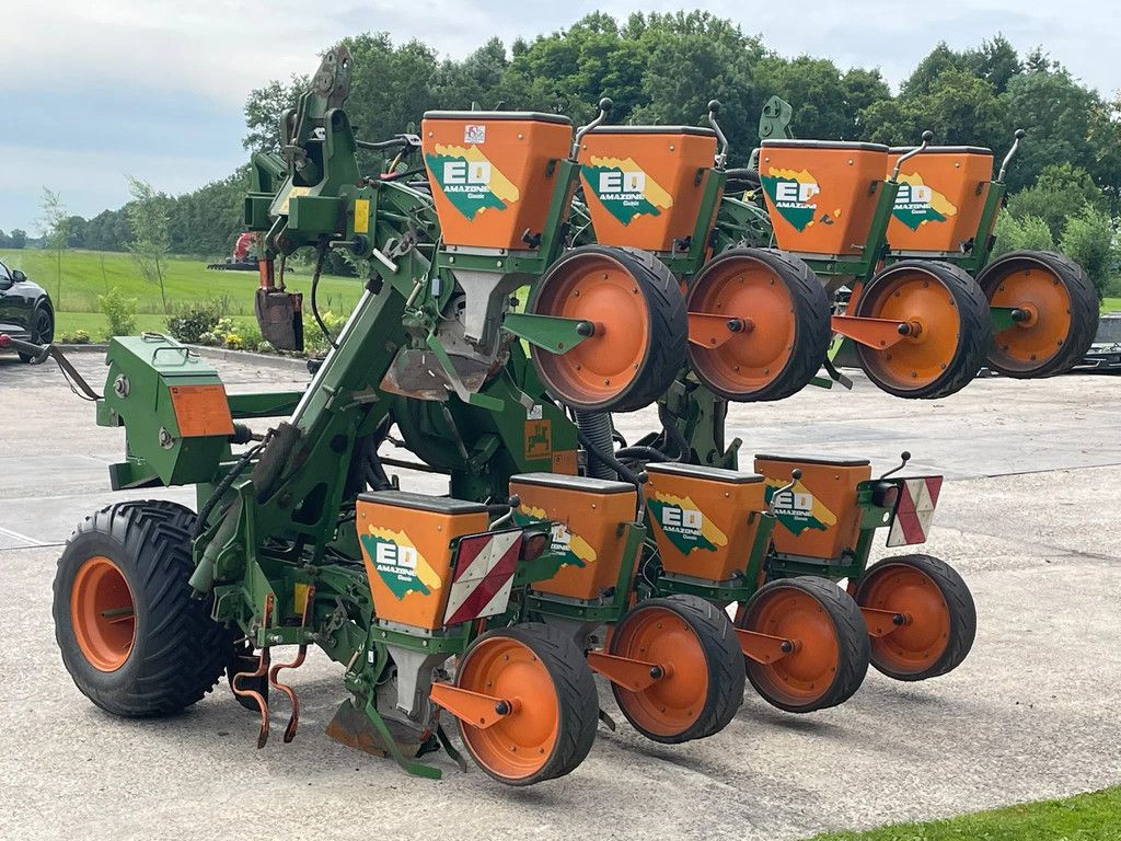 Amazone ED 801K amazone mais zaaier 8 rijer