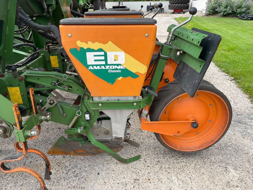 Amazone ED 801K amazone mais zaaier 8 rijer