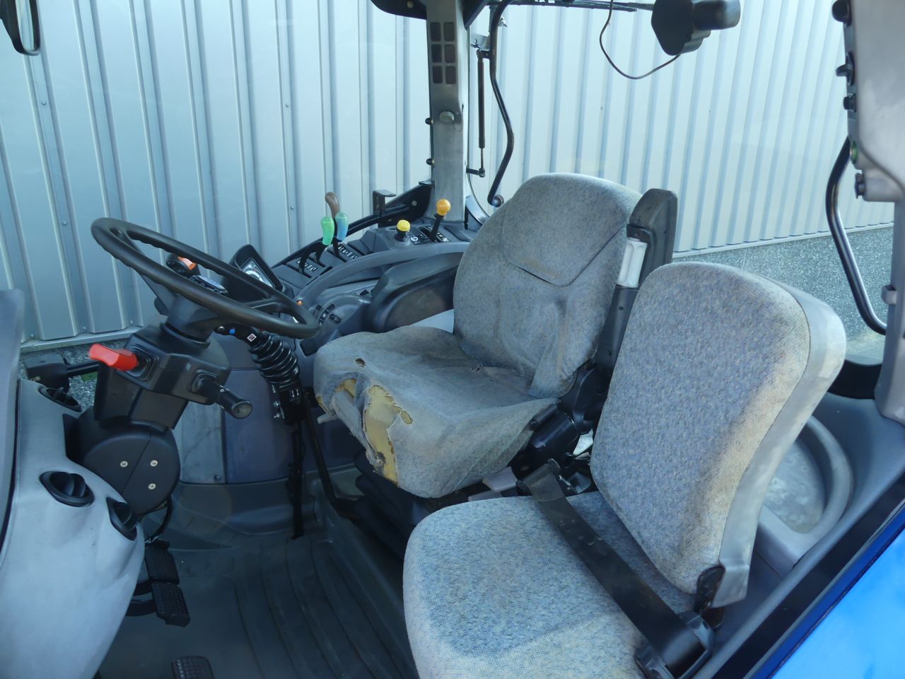 New Holland T6020 met voorlader