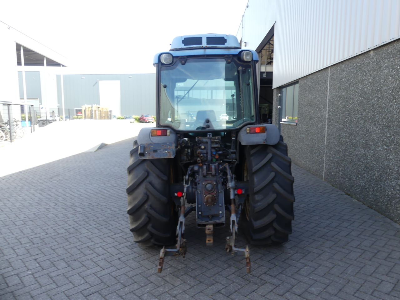 New Holland TN90F Supersteer semi smalspoor