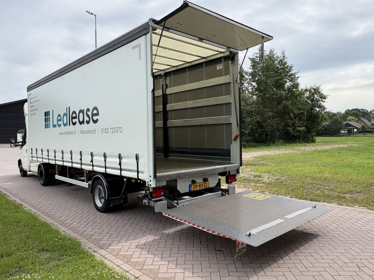 Be oplegger Bunk schuifzielen 7 ton met laadklep 1500 kg