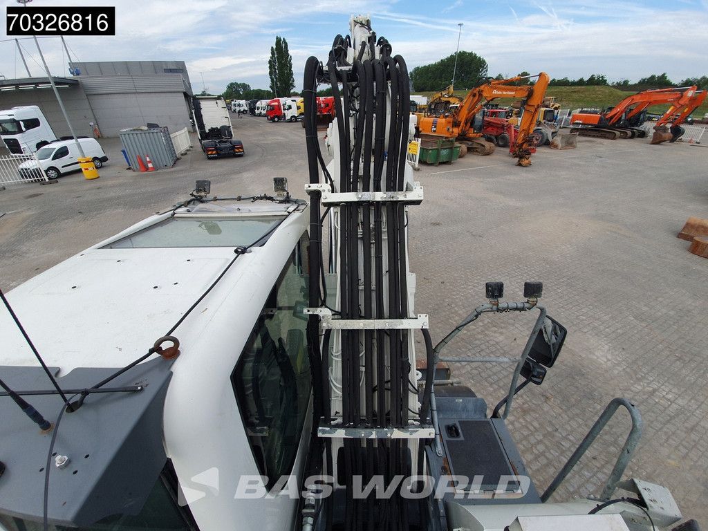 Liebherr A918 Litronic Engcon