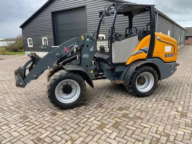 Giant g4500