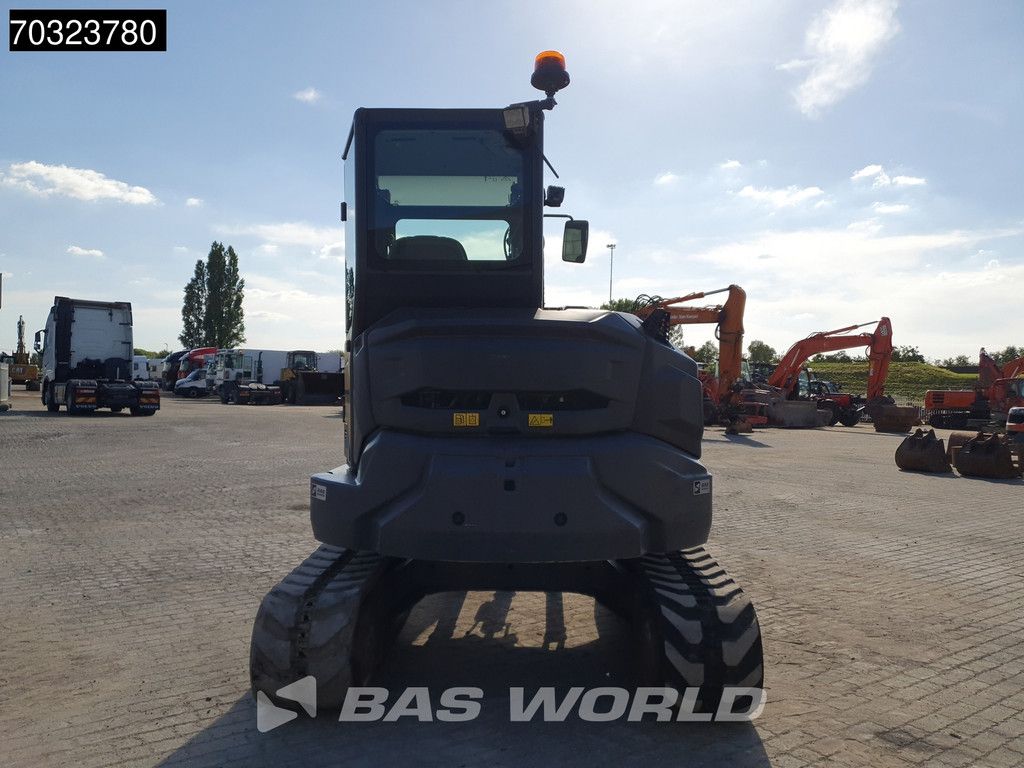 Volvo ECR58 F A/C - 3 Buckets