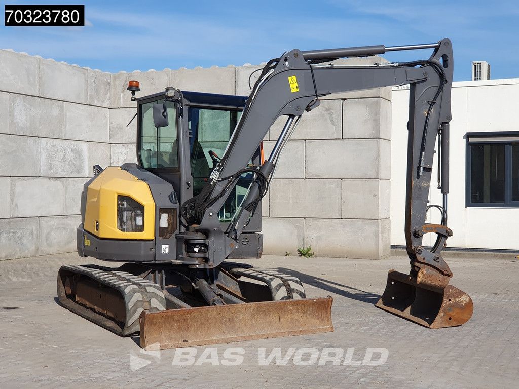 Volvo ECR58 F A/C - 3 Buckets