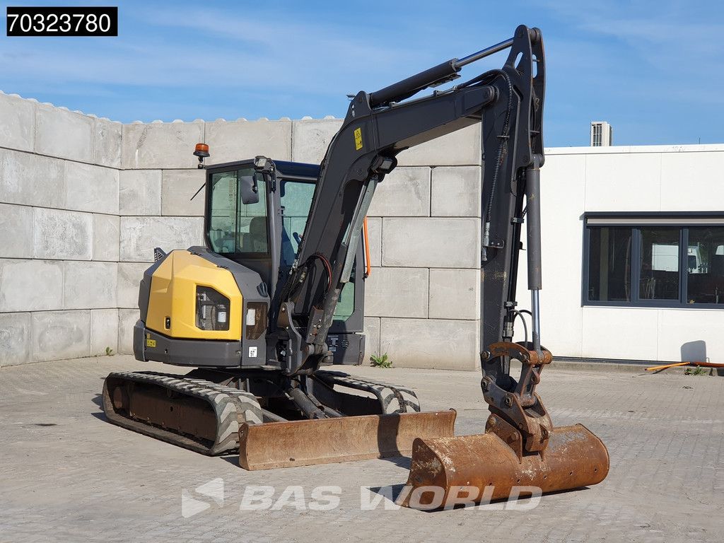 Volvo ECR58 F A/C - 3 Buckets