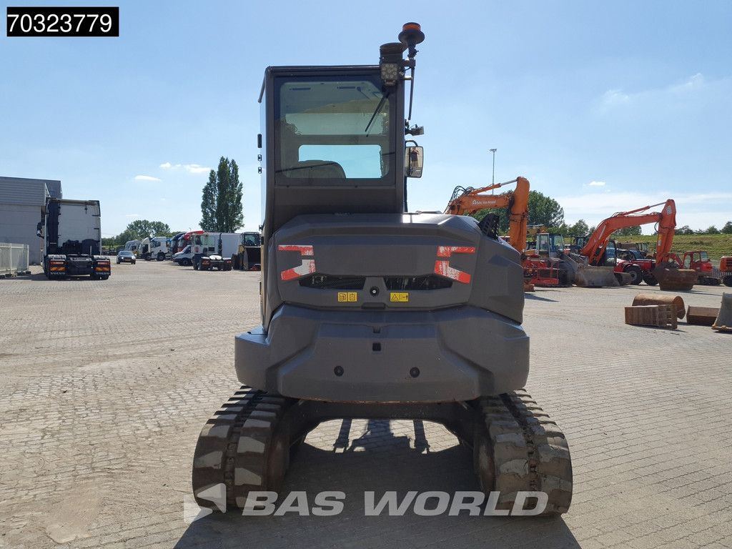 Volvo ECR58 F A/C - 3 Buckets