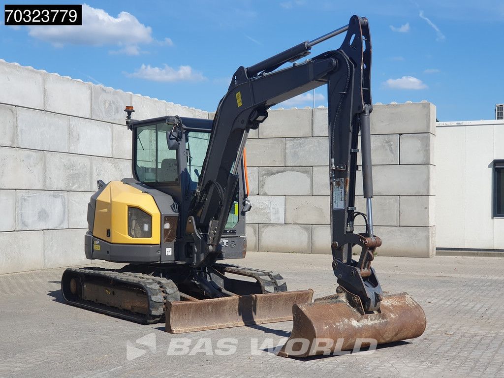Volvo ECR58 F A/C - 3 Buckets